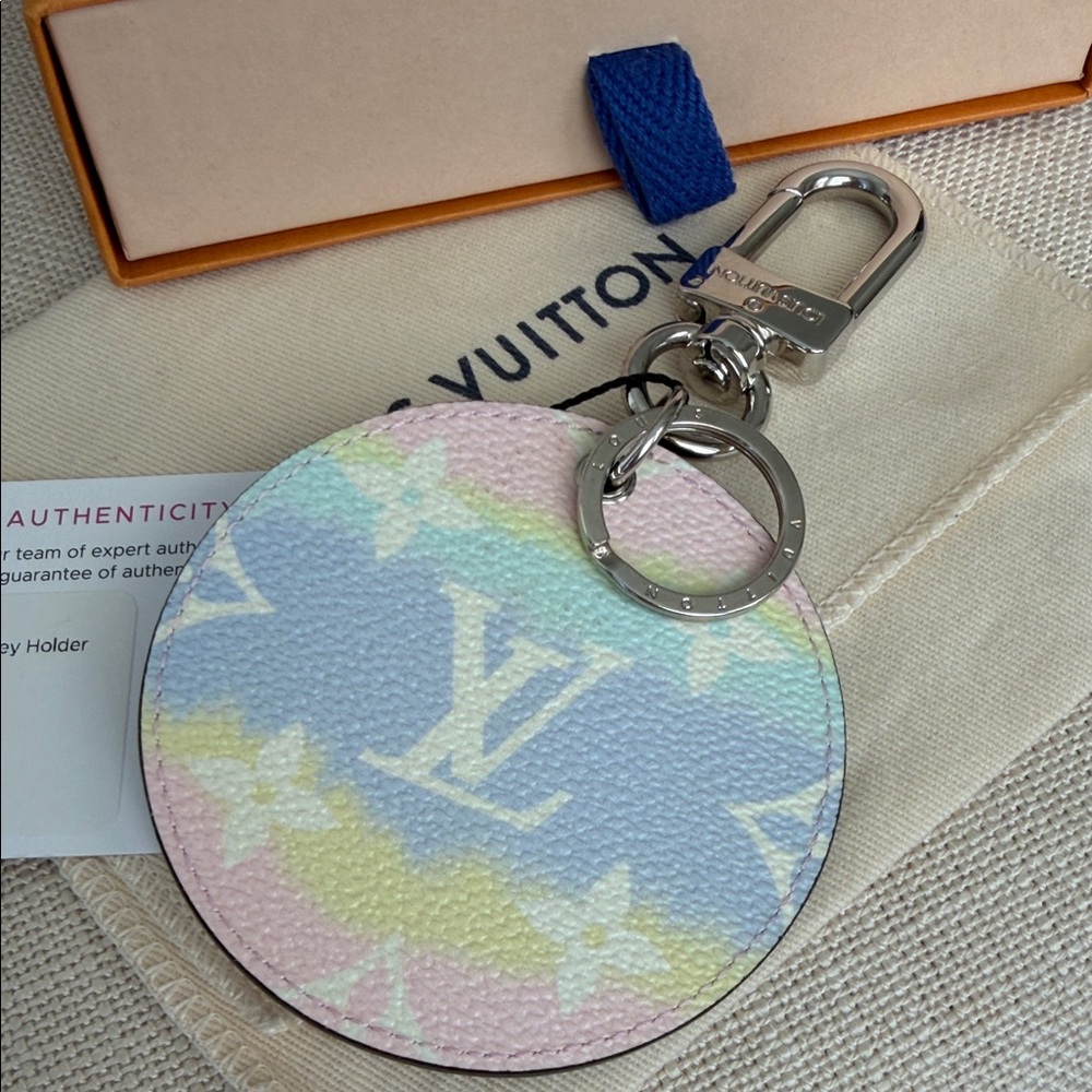 Louis Vuitton Monogram Escale Charm Key Holder